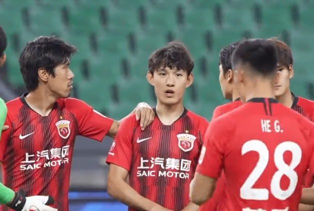  欧篮联赛程吃紧，广州队赛前单刀错失，气氛紧张，心理建设被强调