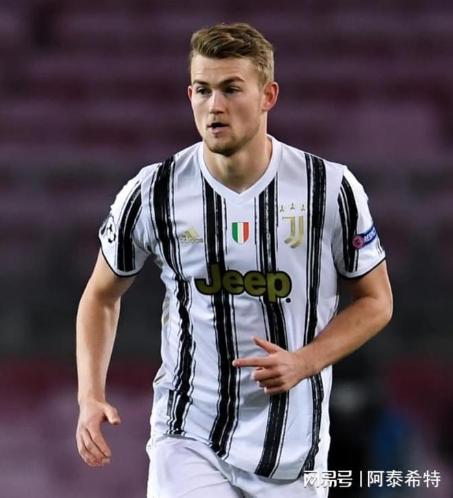 Doinb连续五场比赛得分超过赛事规则更新,切尔西挑战极限!的简单介绍 Doinb连续五场比赛得分超过赛事规则更新,切尔西挑战极限!的简单介绍